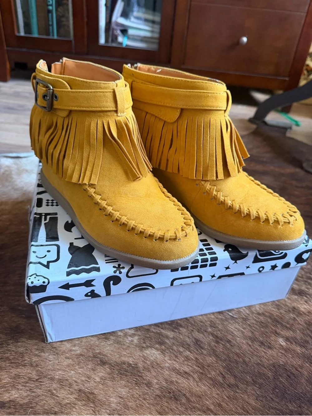 Women’s fringe Ankle Boots in Mustard Yellow - Stylish Moccasin Design